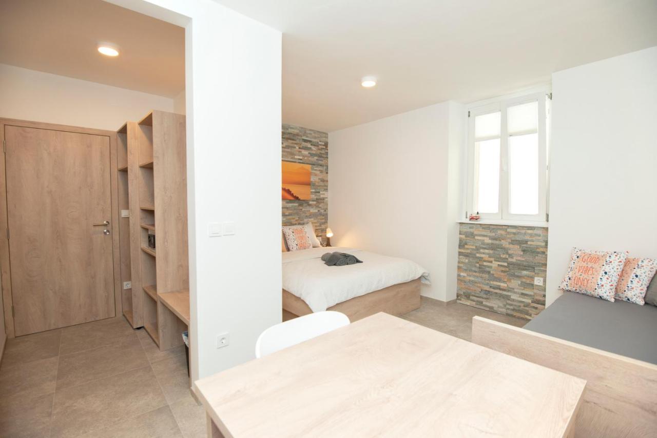 Guest house Old Town 2*