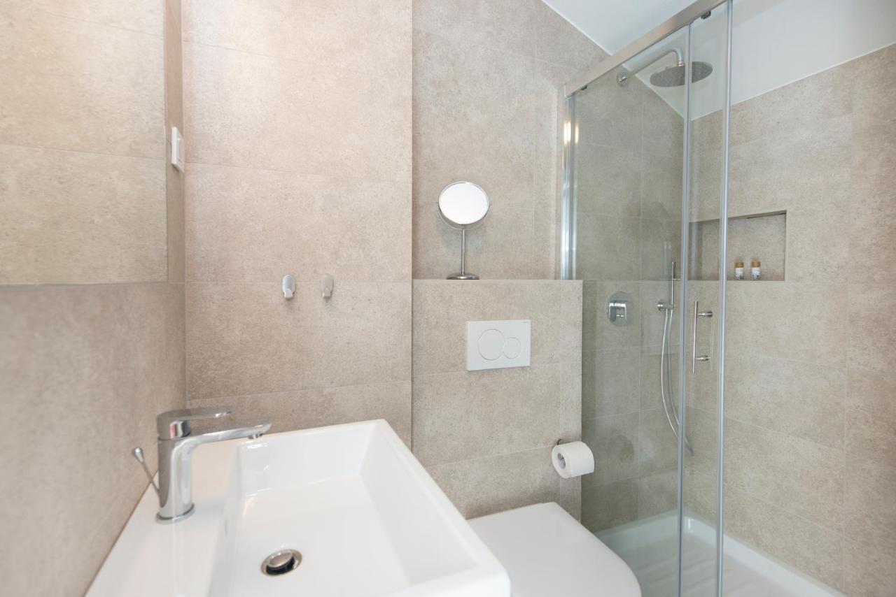 Old Town Guest house 2*